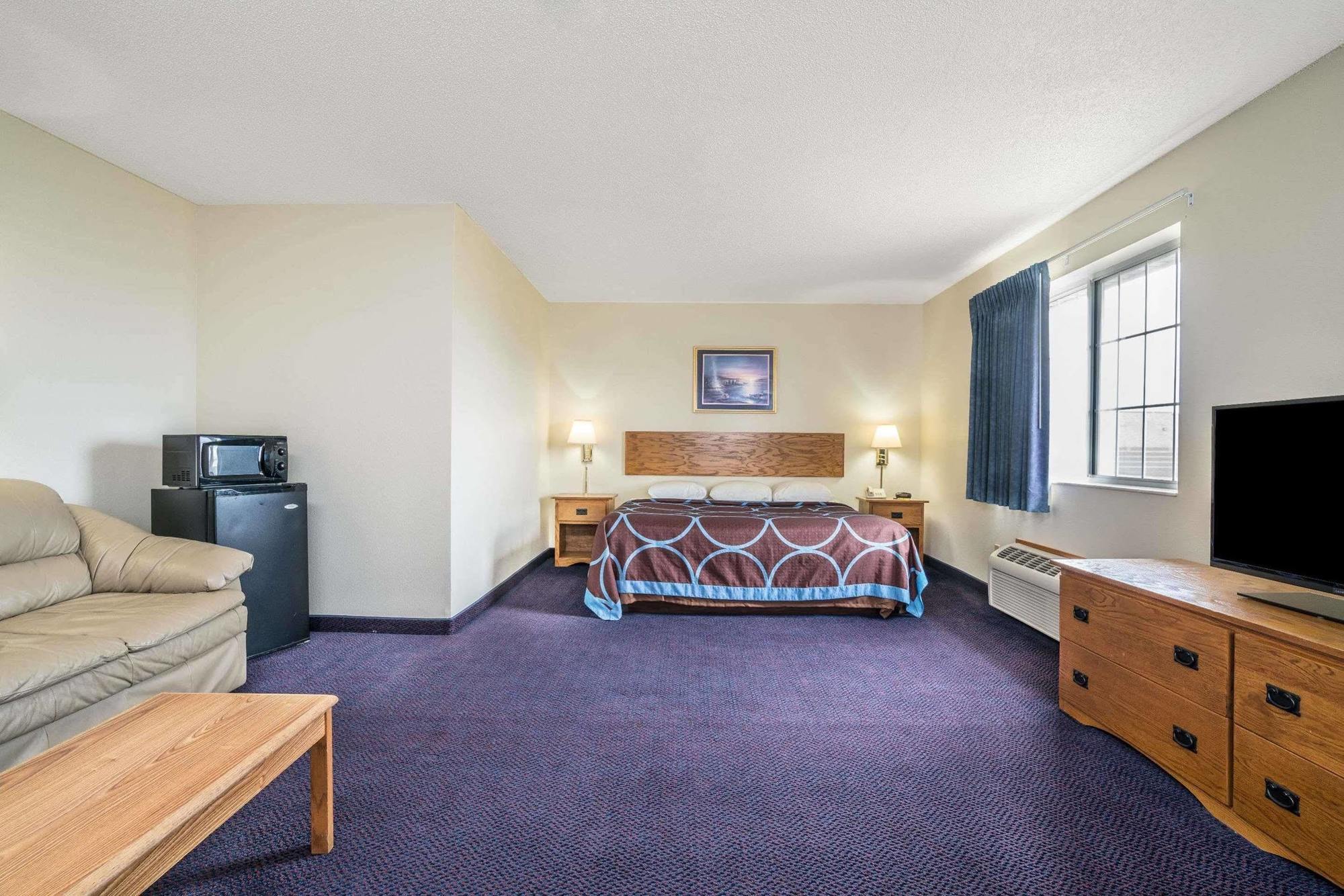Super 8 By Wyndham Neillsville Wi Exterior foto